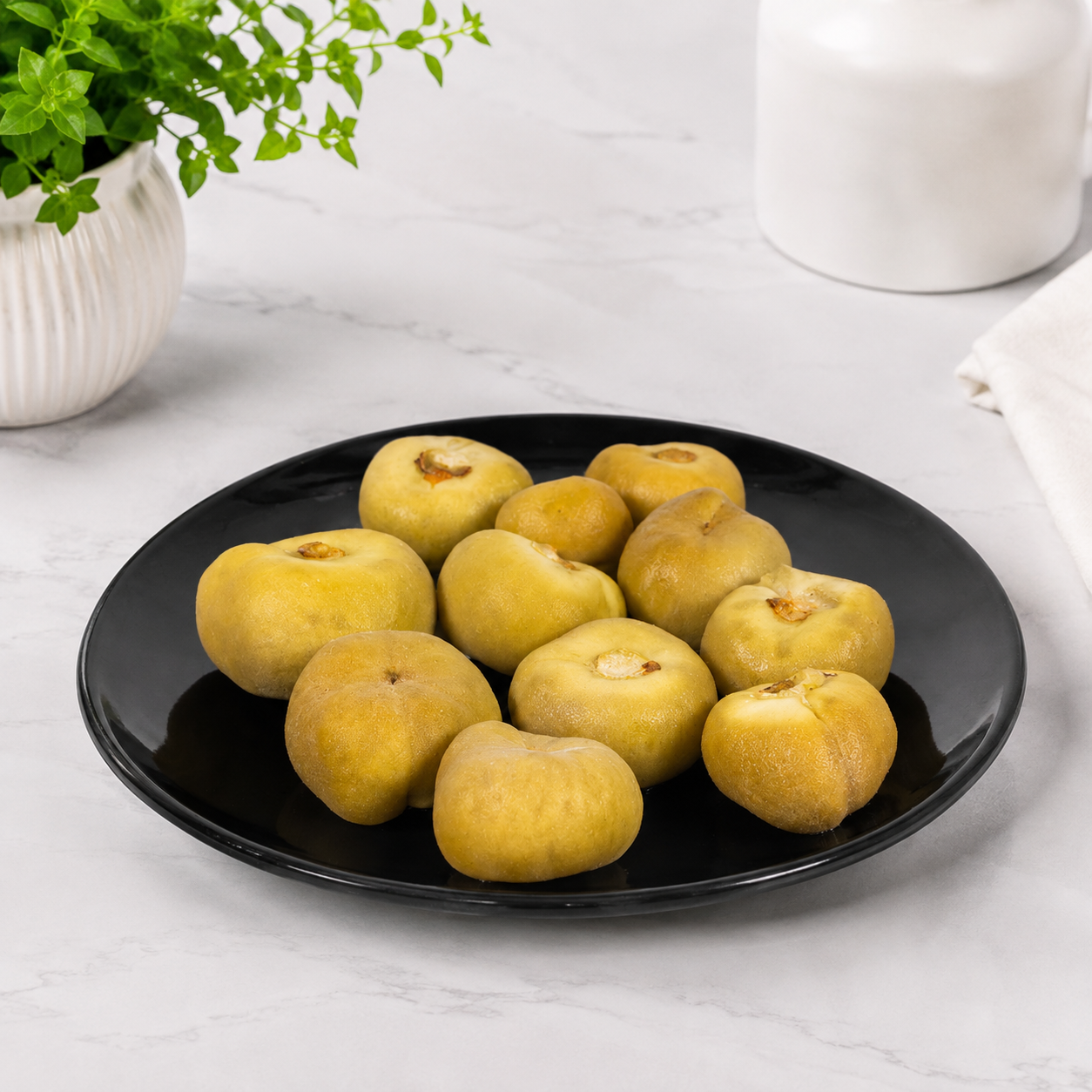 Geleneksel Ham Yassı Şeftali Turşusu